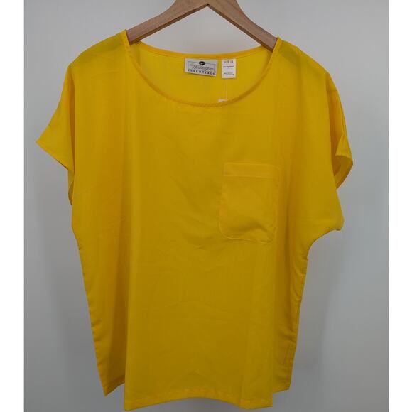 NWT VTG Gold Yellow Short Sleeve Worthington Essentials Size 14 Top Made in USA - Picture 1 of 3